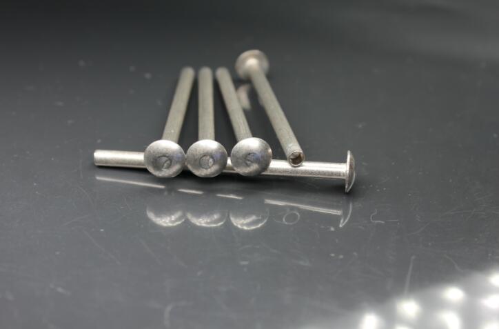 不銹鋼中空鉚釘怎么鉚接？他被運用到那個行業？